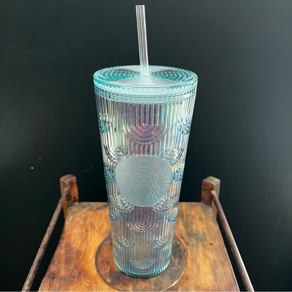 NEW! 2022 Starbucks Iridescent Holographic Wave Venti Cold Cup Tumbler